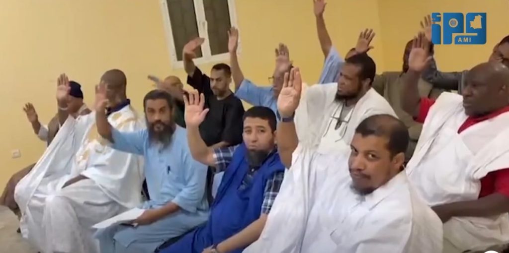 صوت الشعب الموريتاني / زلزال في قلاع “السلفية الجهادية” بموريتانيا: ولد السمان ورفاقه يوقعون صك التوبة ويحتمون بـ “عباءة الدولة”
