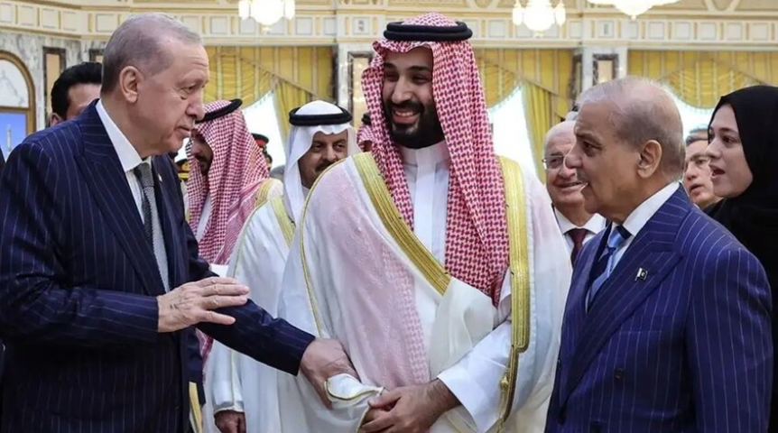 صوت الشعب الموريتاني/ “حلف مكة”.. هل يُعيد “الثلاثة الكبار” صياغة عقيدة الردع في الشرق الأوسط؟