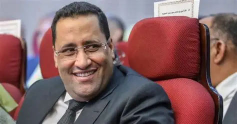 صوت الشعب الموريتاني – مرسوم رئاسي يهز حكومة ولد اجاي.. إقالة وزيرين وتدوير مفاجئ لحقائب وزارية!