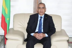 صوت الشعب الموريتاني/ محمد أحمد ولد محمد الأمين يودّع وزارة الداخلية برسالة حاسمة: تتغير الوجوه ولا تتغير الأهداف